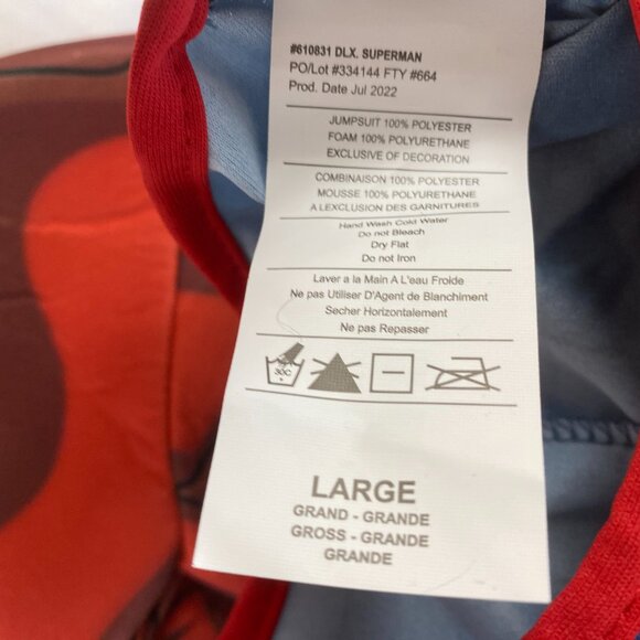 Deluxe Superman Child Costume (Large) - Picture 5 of 6